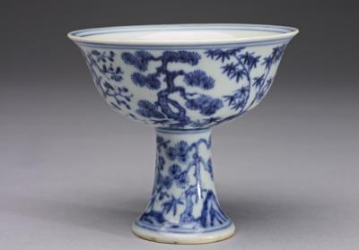 图片[2]-Stem teacup in underglaze blue with pine, bamboo, and plum blossom decor, Ming dynasty, Xuande reign (1426-1435)-China Archive